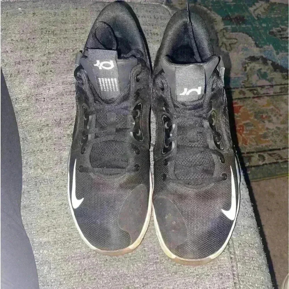 Nike Men’s KD‎ Trey 5 VII Black/White size 10